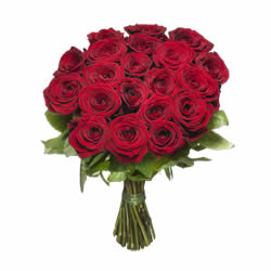 Bouquet de roses rouges à tiges courtes avec garniture livraison a Pully